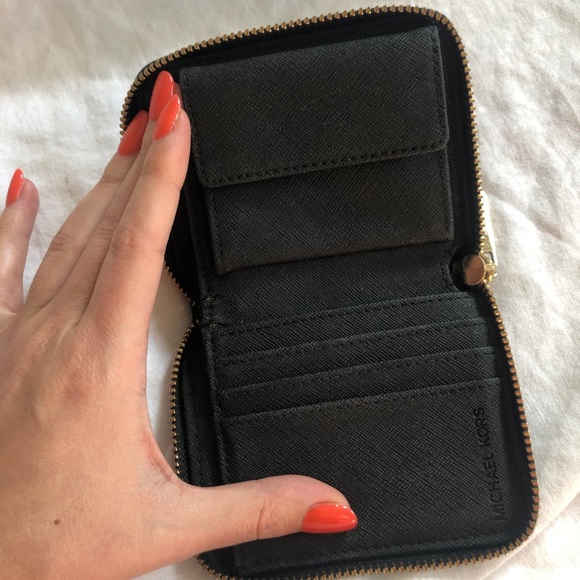 Michael Kors Black Patent Leather Wallet - Picture 6 of 8